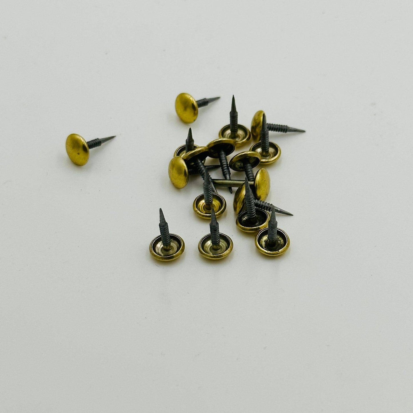 Round Head Nails, Large Head Nails, Sofa Nails, Antique Copper Nails, Carpentry Nails, Door Nails, Bed Stool Chair Furniture Decorative Nails 500pcs